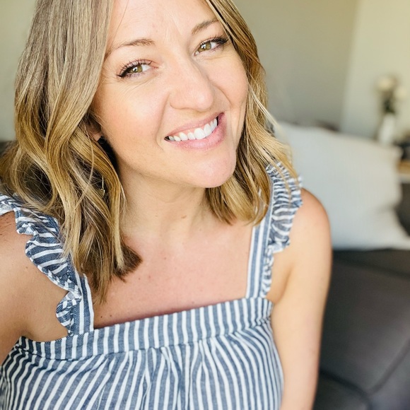 Meet your Posher, Rebecca - Picture 1 of 1